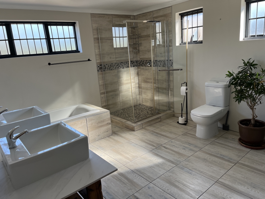 To Let 2 Bedroom Property for Rent in Pringle Bay Western Cape